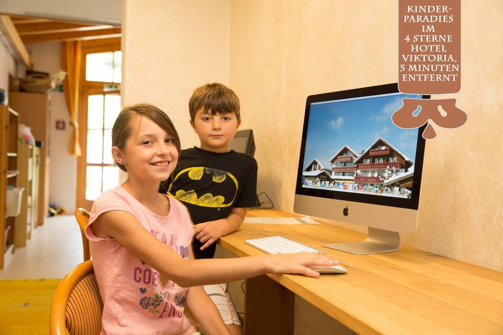 "Viktoria Apartments" - Annehmlichkeiten Von 4-Sterne Familien-Und Wellnesshotel Viktoria Koennen Mitgenutzt Werden اوبرستدورف المظهر الخارجي الصورة